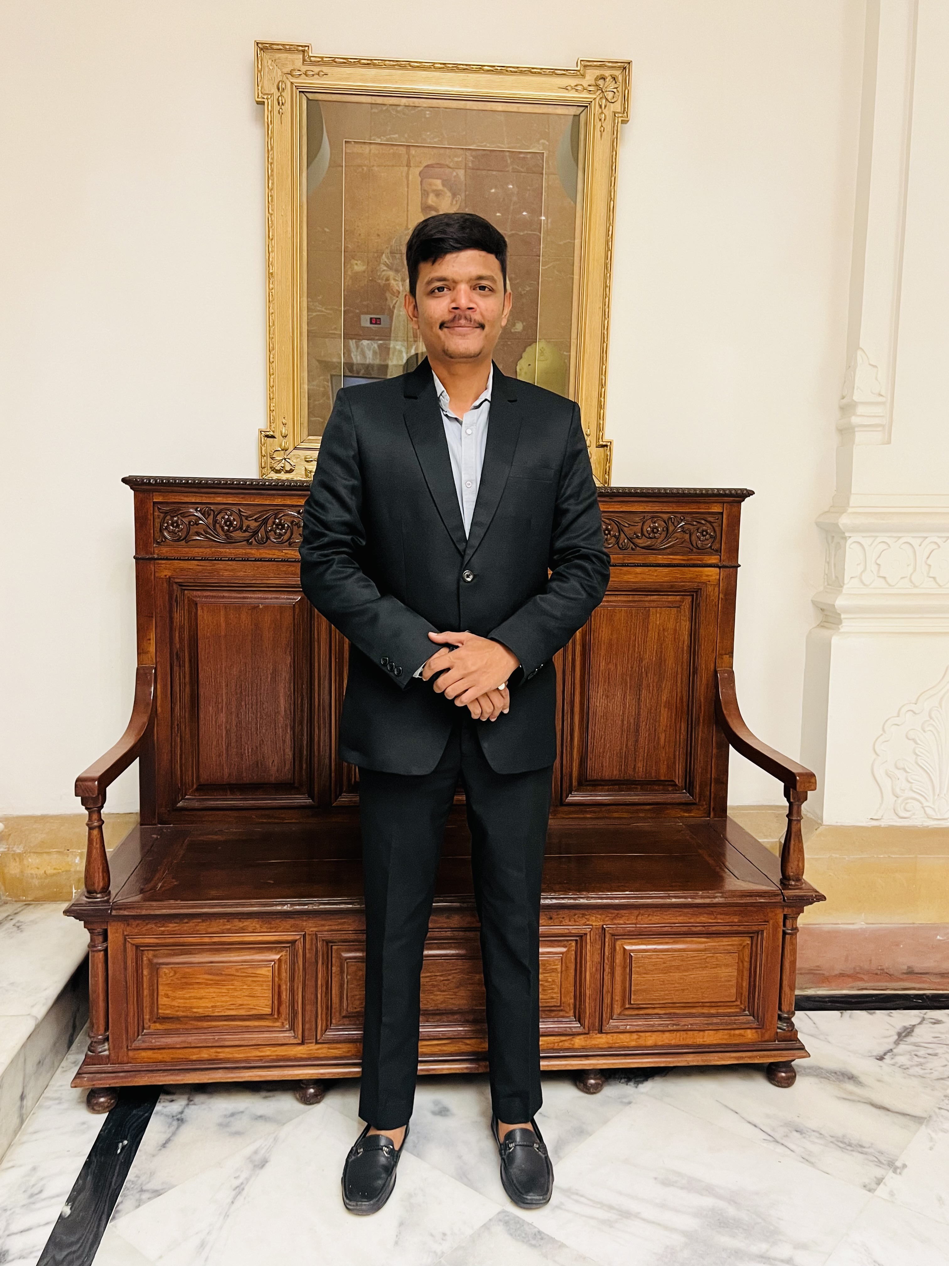 Shri Sachin Shroff